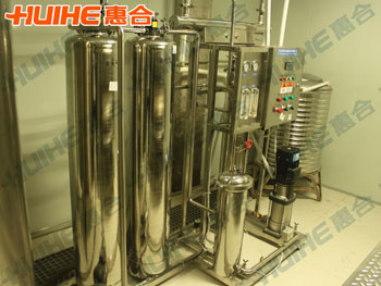 精美展示反滲透機(jī)組實拍圖,讓客戶更直觀的了解我們的產(chǎn)品!