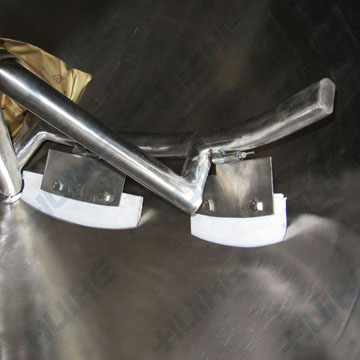 刮邊刮底攪拌夾層鍋內部結構