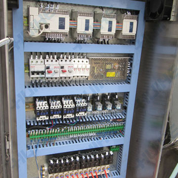 控制柜細節圖片